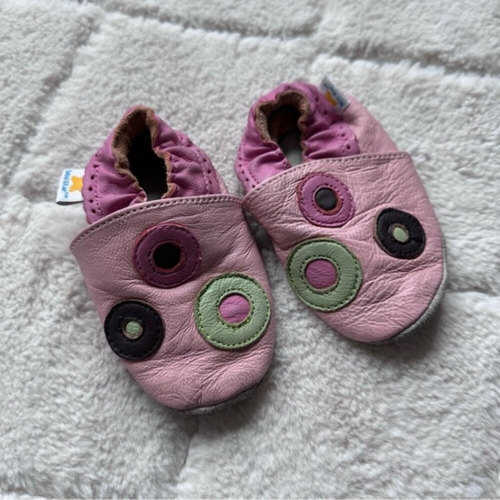 Mini Star | Pink Circles Leather Infant Shoes | Size Small (0-6M)